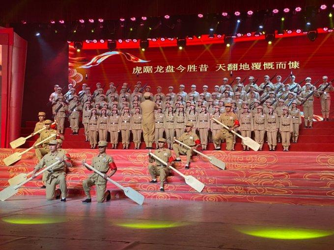 请大家帮看一下我现在到底该怎么办？游戏画面